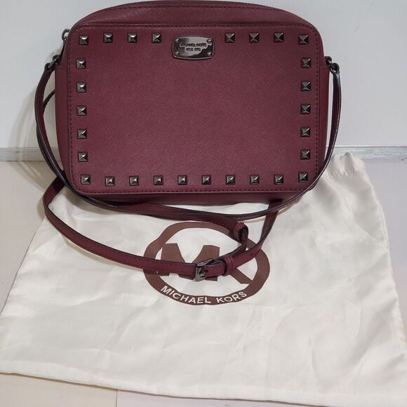 Michael Kors Crossbody Bag Leather Jet Set Studded purse Plum 10 in x 7 in + Bag - Picture 1 of 10